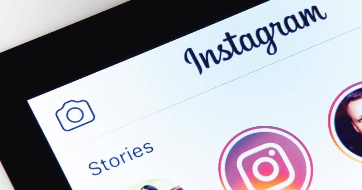 Advantages of Buying Instagram Views Over Organic Growth